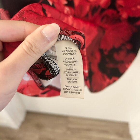 Calvin Klein Women's Red Black Floral Sheath Scuba Dress Size 16 - Picture 6 of 9